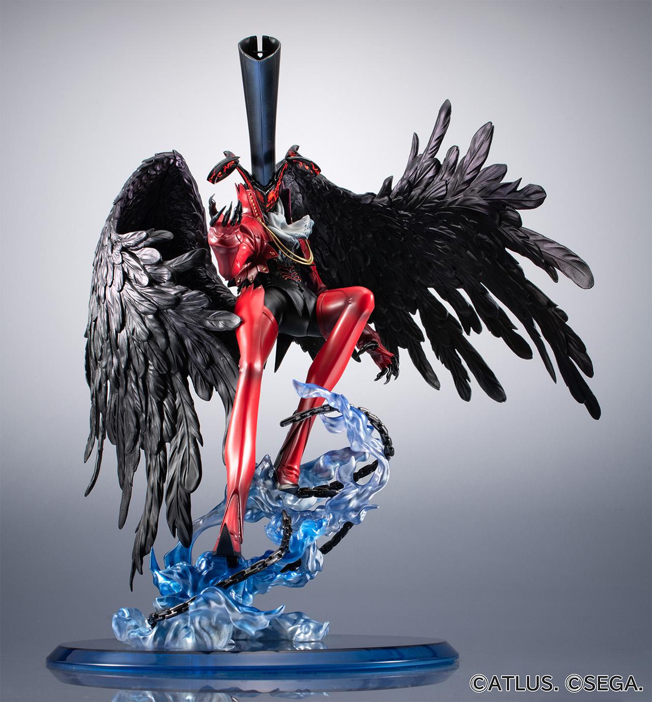 Front view of Game Character Collection DX Arsene 30th Anniversary Edition figure with wings outstretched and clawed hand raised.