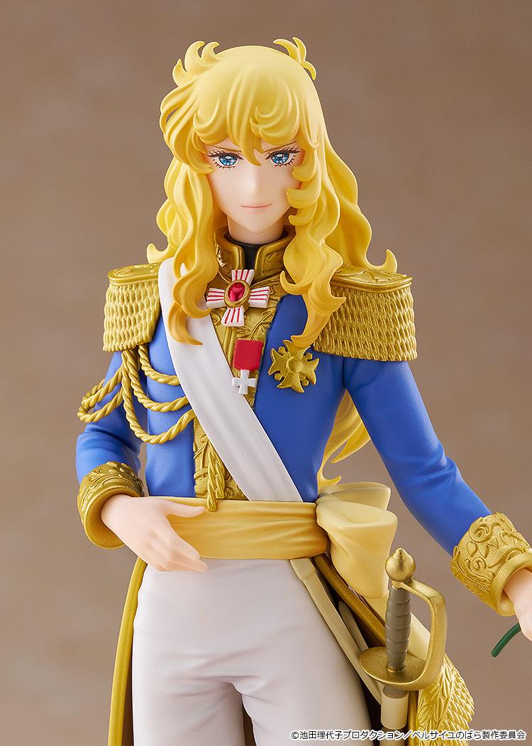 Torso close-up of the Oscar Francois de Jarjayes figure, showcasing the highly detailed epaulets, medals, sash, and golden hilt of her sword.