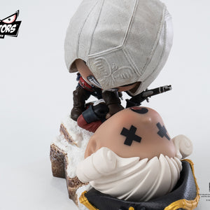 A top-down shot of the PureArts Qlectors Connor figure, providing a clear view of the scene with Connor holding his rifle and the soldier's defeated expression.