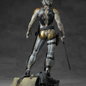 Rear angle shot of Raiden holding his high-frequency blade with detailed leg armor.