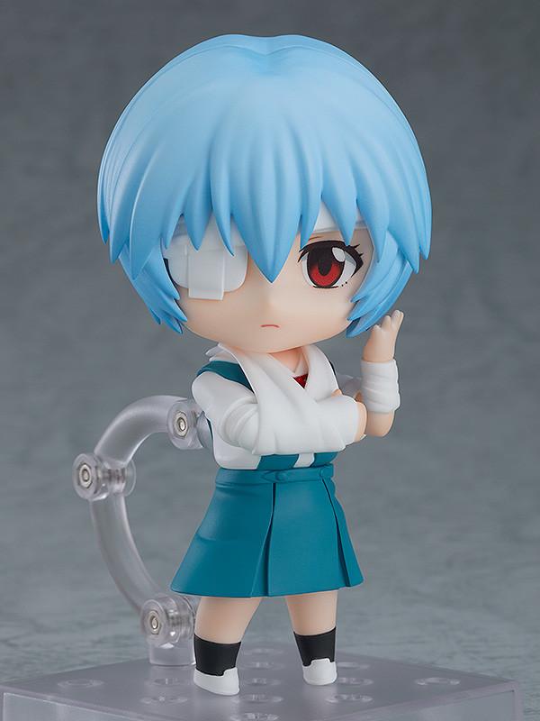 Rei Ayanami Nendoroid figure displaying her injured appearance with optional eye patch and arm bandage parts