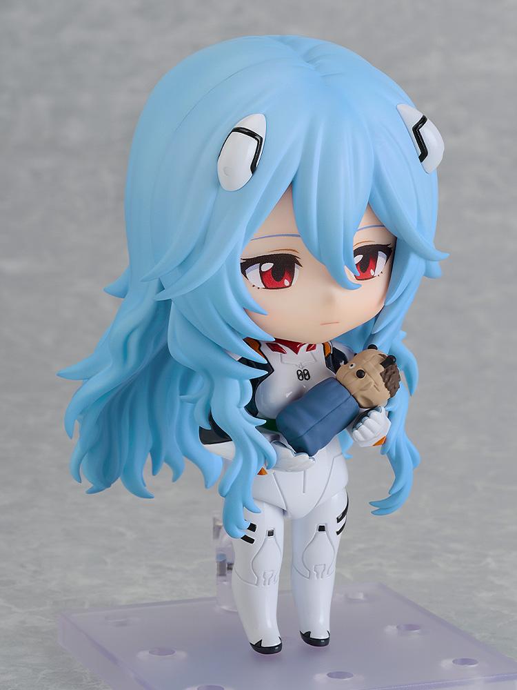 Rei Ayanami Nendoroid holding the swallow accessory while using her standard expression face plate.