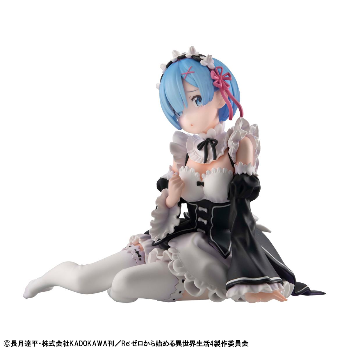Close-up front view of the Melty Princess Rem figure emphasizing her expressive blue eyes and pink hair clip.