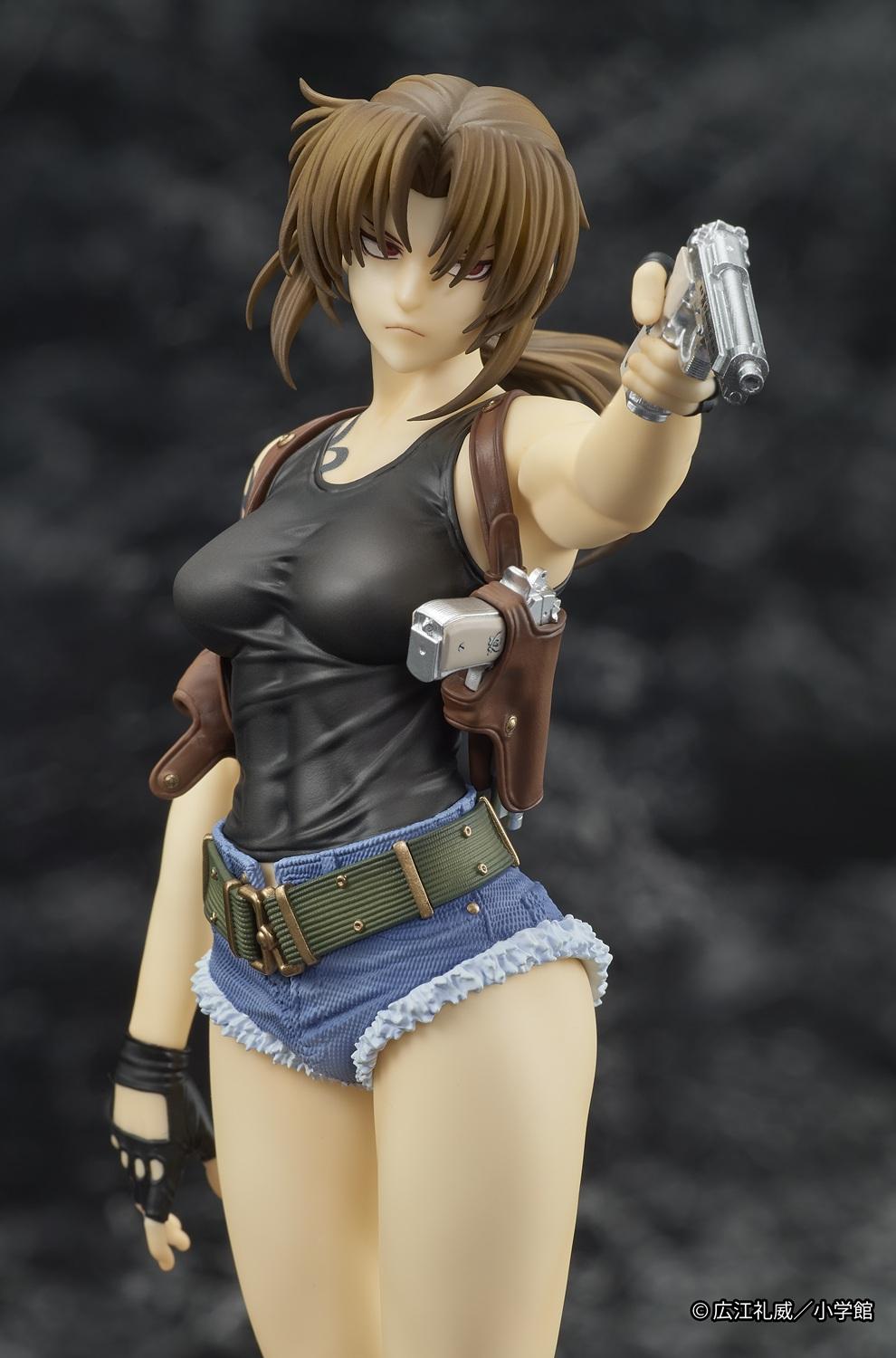 Upper-body studio portrait of the non-posable Revy figure from Black Lagoon, capturing her iconic amber eyes and fierce glare.