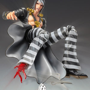 Dramatic action pose of the Medicos Risotto Nero figure pointing forward while utilizing the shouting combat face plate expression.