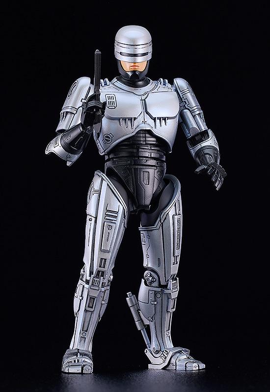 RoboCop 3 plastic model holding the classic Auto 9 pistol, demonstrating articulated hand parts.