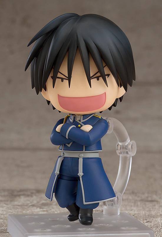 Roy Mustang Nendoroid with a playful, smug smiling face plate and crossed arms pose, perfect for scenes of him belittling Edward Elric.
