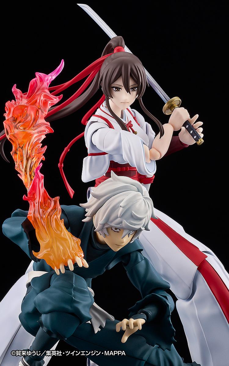 Yamada Asaemon Sagiri and Gabimaru figma figures displayed together in a dramatic battle scene with effects.
