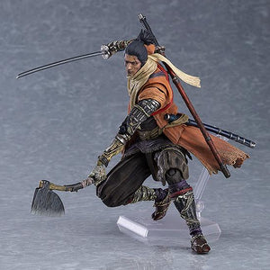 Action pose of the one-armed shinobi Sekiro action figure utilizing the heavy Loaded Axe shinobi prosthetic tool.