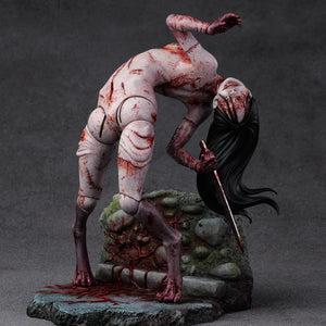 Full front view of the Silent Hill f Kashimashi 1/6 scale statue by Gecco, featuring a twisted humanoid creature with a creepy grin and long black hair on a back alley base.