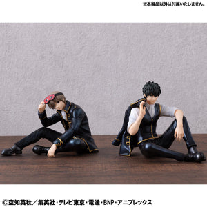 Sogo Okita palm-size figure displayed next to the Toshiro Hijikata figure (sold separately) in a lounging setup.