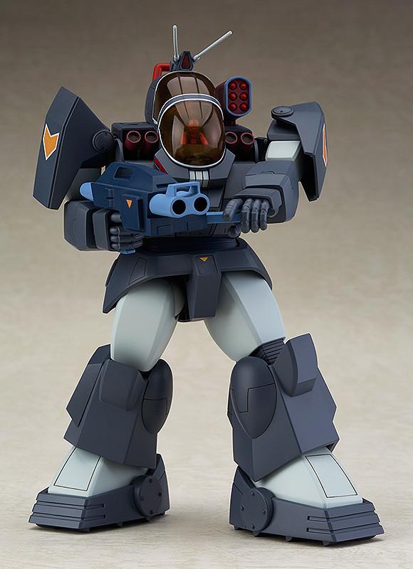 Action pose of the Soltic HT128 Big Foot model kit holding its signature linear gun weapon.