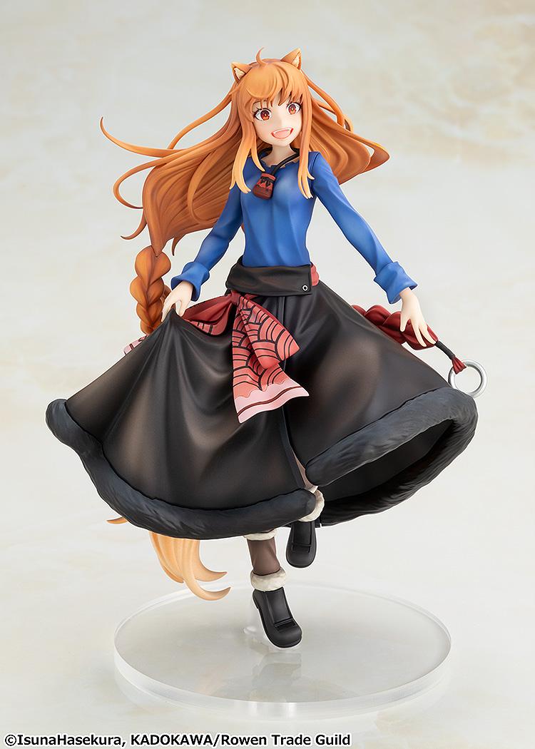 Full-length studio display of the Holo figure recreating Jyuu Ayakura's Dengeki Bunko 30th anniversary illustration.