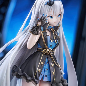 Close-up portrait of the Tyrant scale figure from Stella Sora showing the interchangeable smiling faceplate and dark blue vest details.