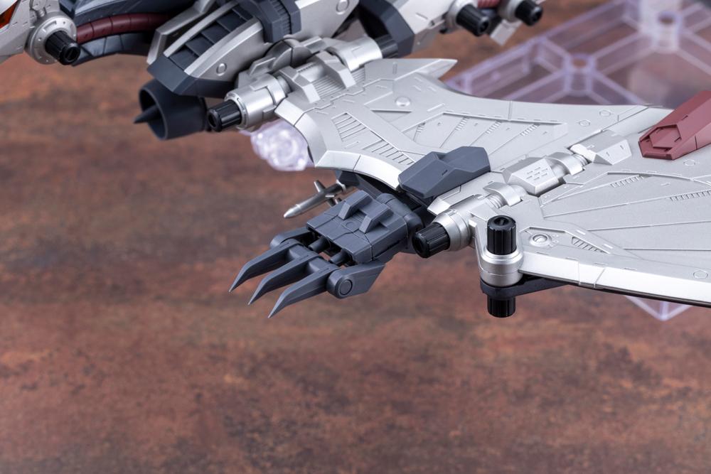 Close-up of the articulated Iron Claw weapon mounted on the Storm Sworder's wing edge.