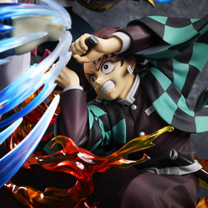 Close-up of Tanjiro Kamado in checkered haori with Hinokami Kagura flame effects surrounding his Nichirin sword