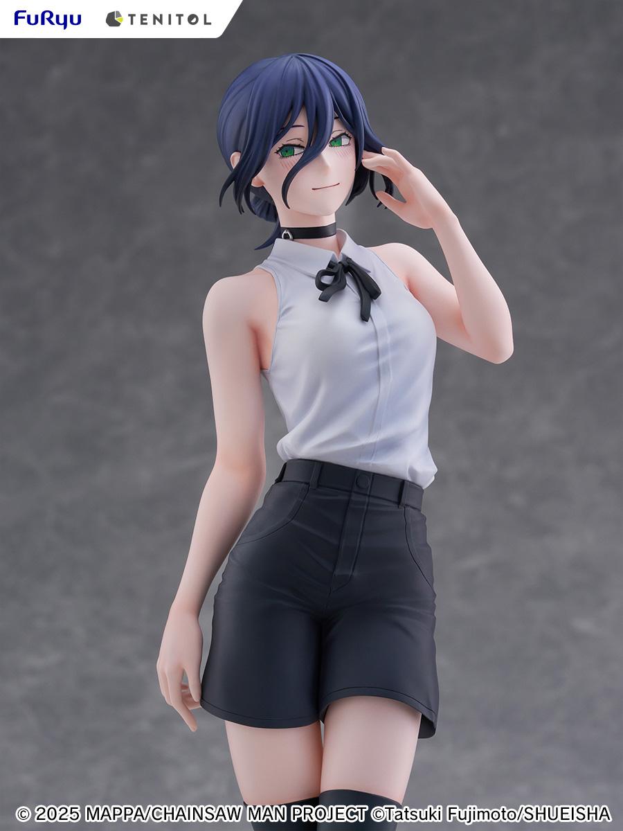 Close-up portrait shot of the Tenitol Tall Reze figure featuring a calm, gentle smile with green eyes and detailed face paint.