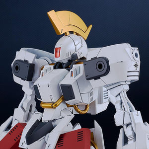 Close-up detail of the Vector mecha's head unit, visor, and torso armor with gold rope detailing.