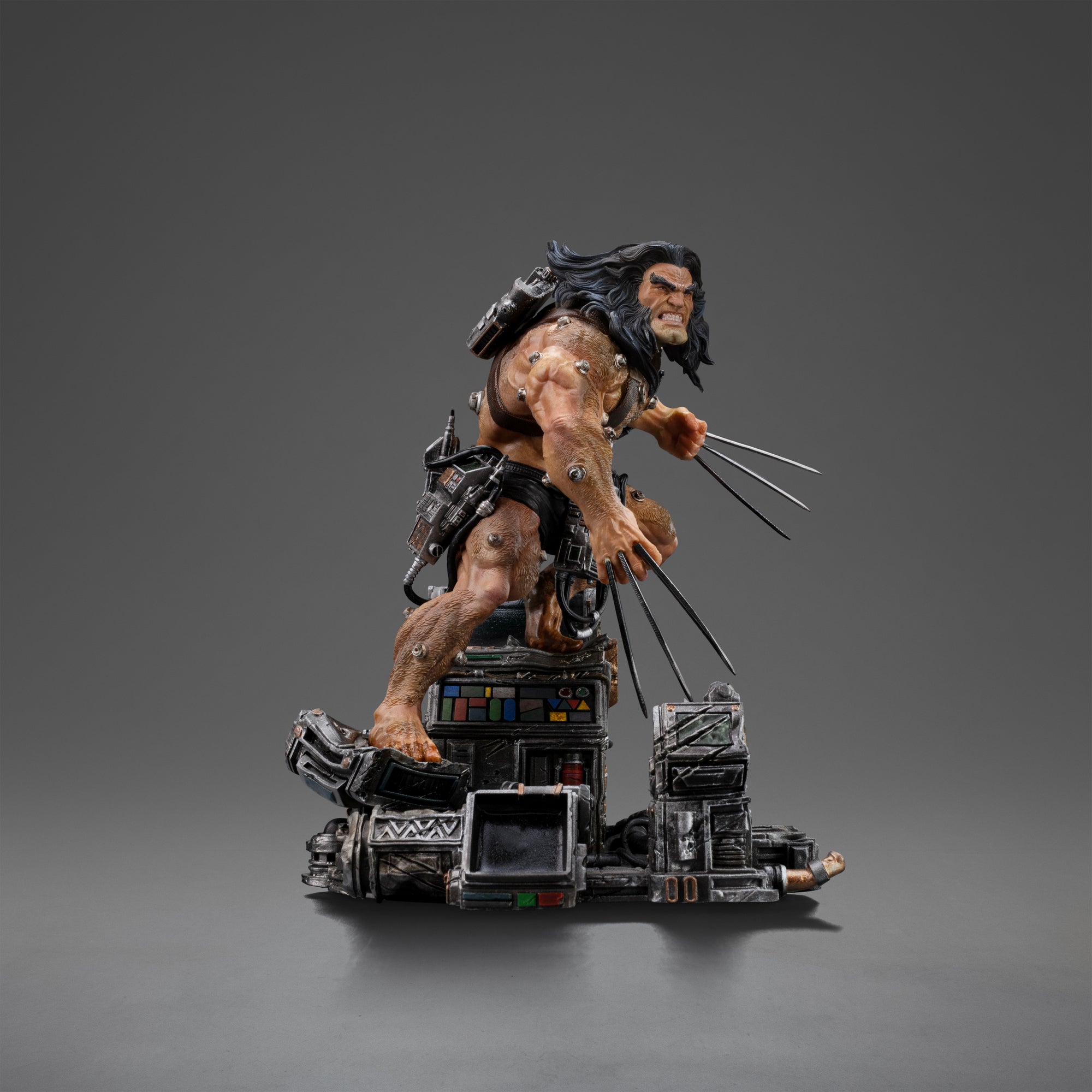 Weapon X Wolverine Statue Right Side View No Helmet