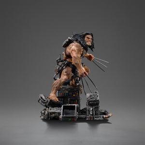 Weapon X Wolverine Statue Right Side View No Helmet