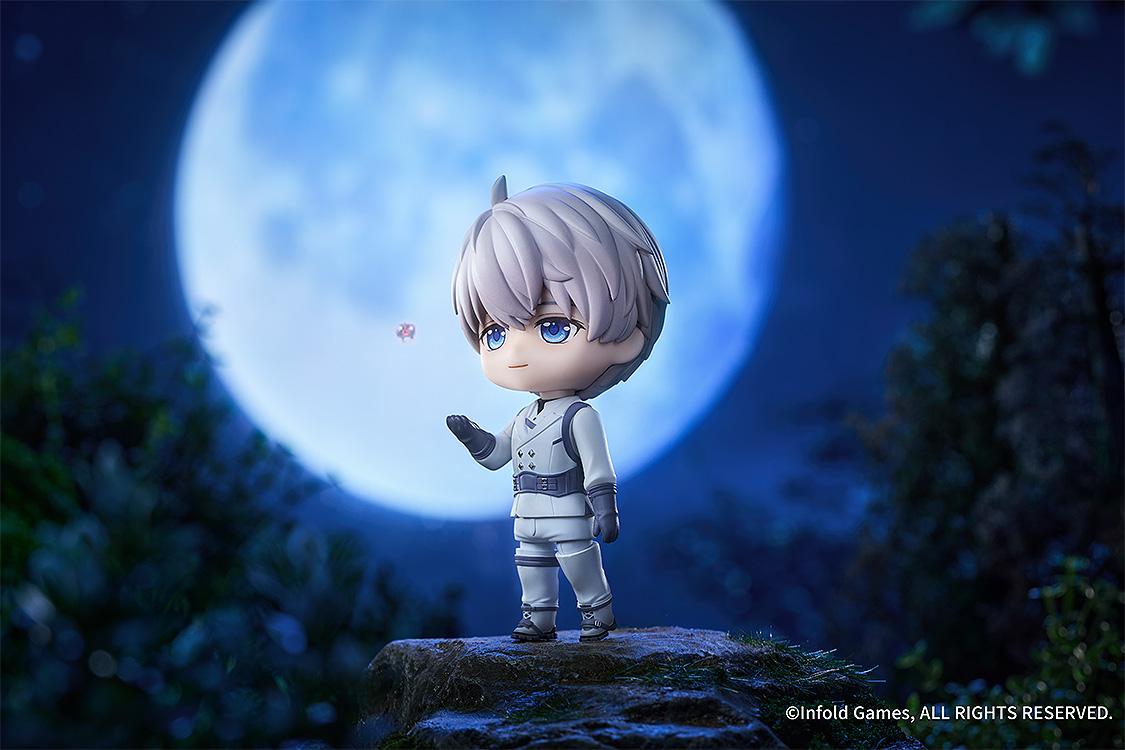Xavier Nendoroid standing on a cliffside under a large bright full moon.
