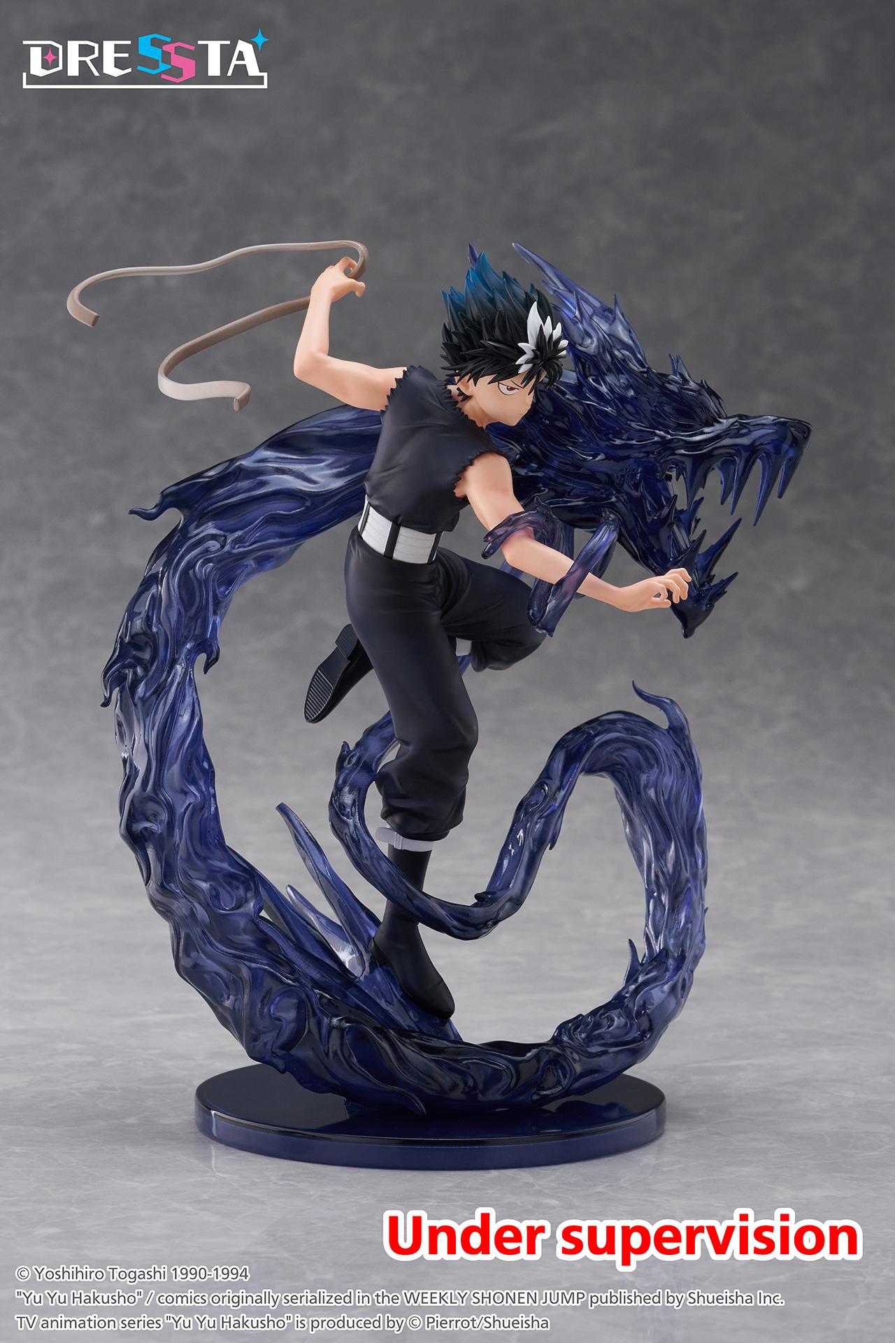 Three-quarter action stance of Hiei holding arm bandage while surrounded by dark dragon flames.