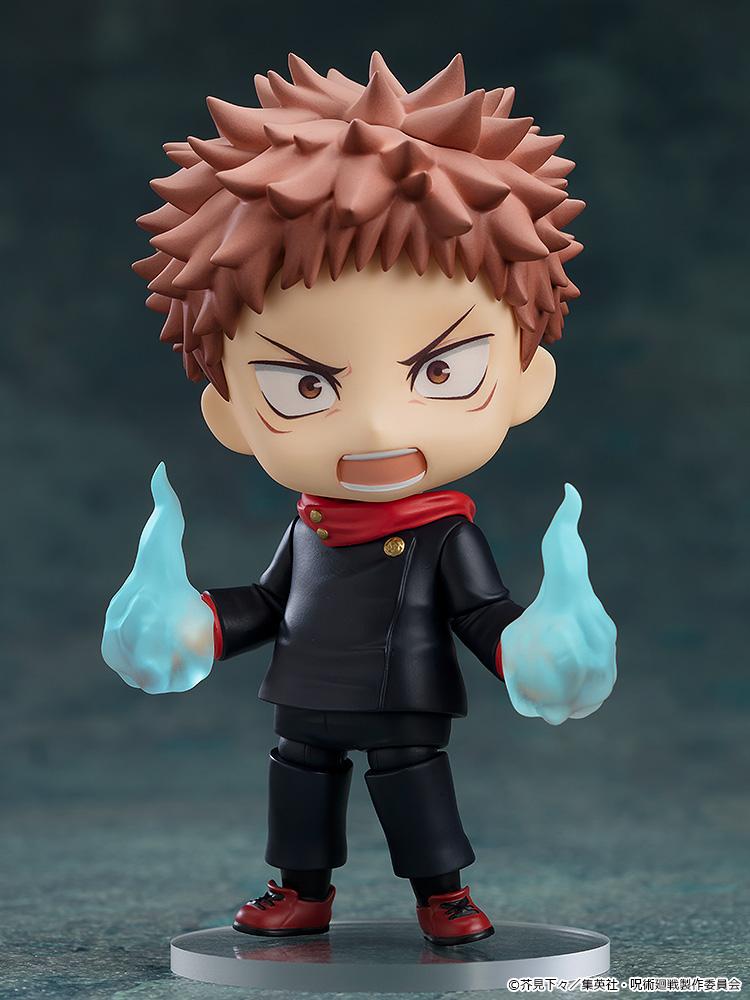 Yuji Itadori Nendoroid with translucent blue cursed energy effect parts on his hands for combat sequences.
